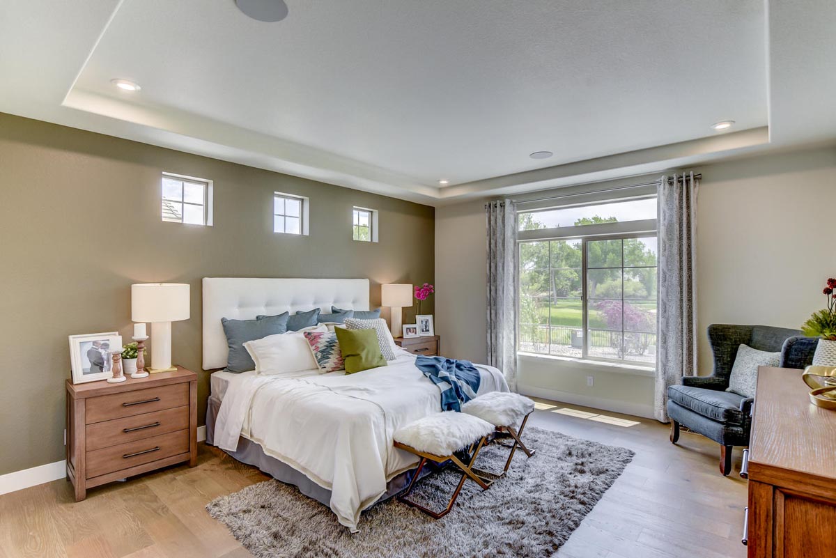 the-enclave-oxford-master-bedroom-1 - Oakwood Homes