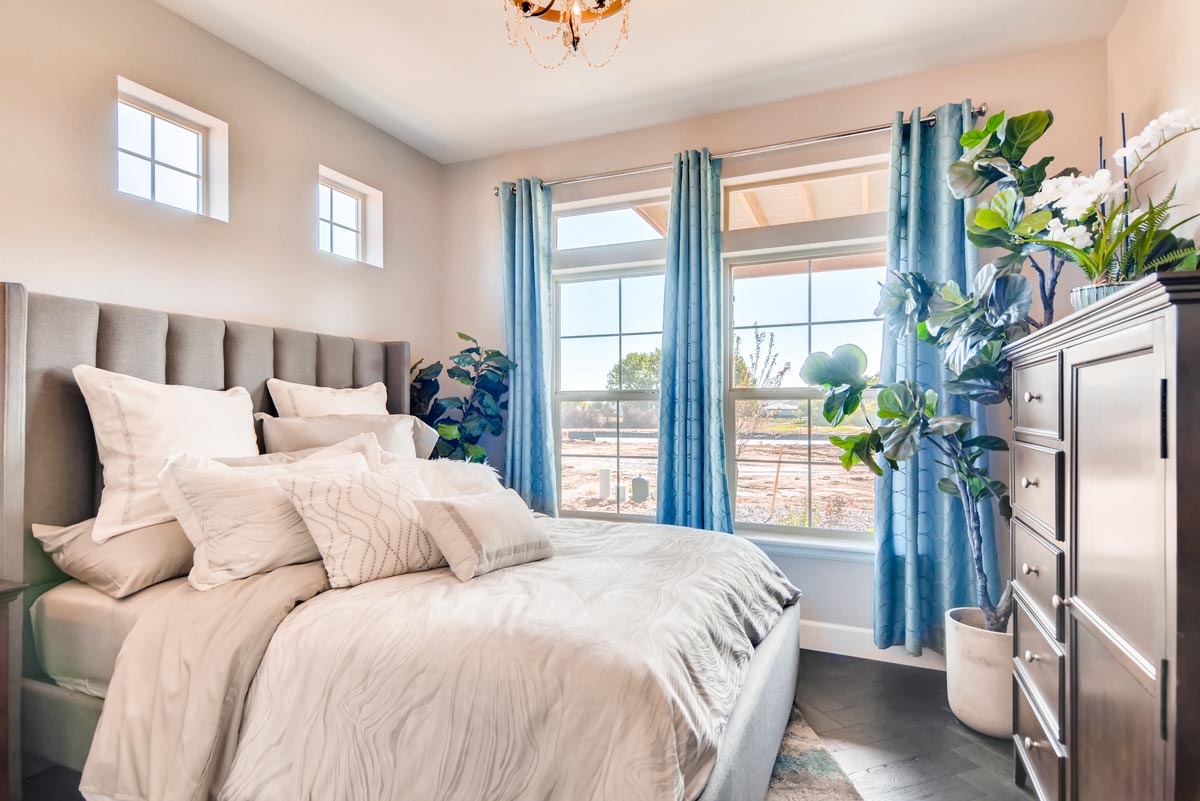 Enclave Overlook Broadmoor Bedroom 4 Oakwood Homes Enclave Overlook Broadmoor Bedroom 4