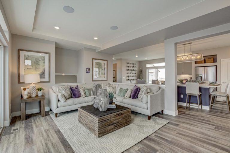 Oakwood HomesVolante Carriage House at Green Valley Ranch Oakwood Homes